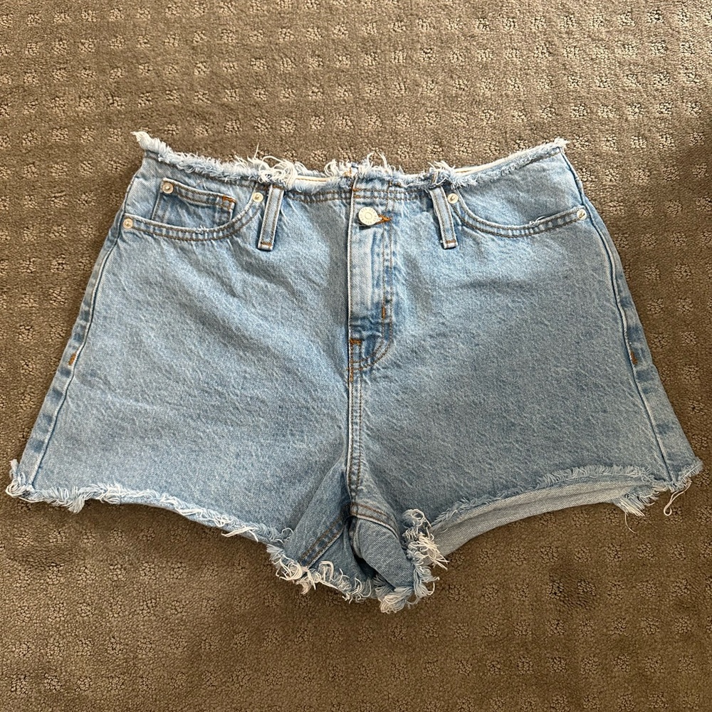 BDG Distressed Jean Shorts - Size 27